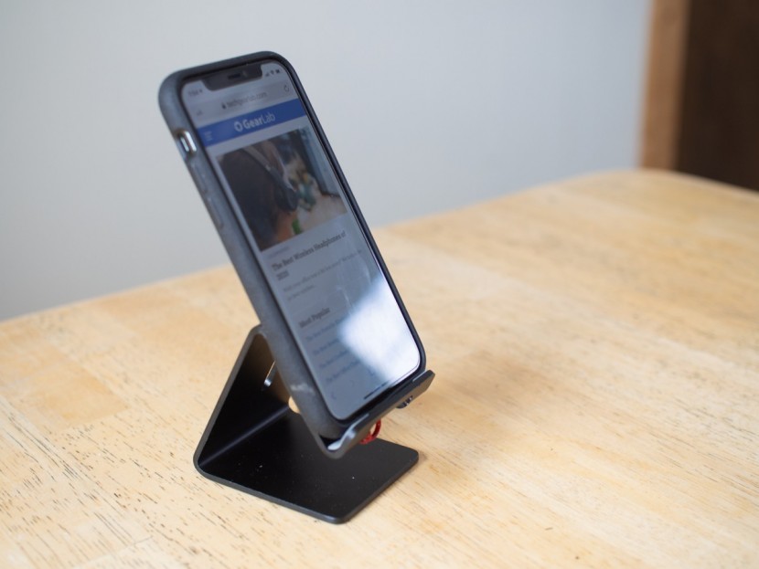 cell phone stand - the tobeoneer is all one piece and is way simple.