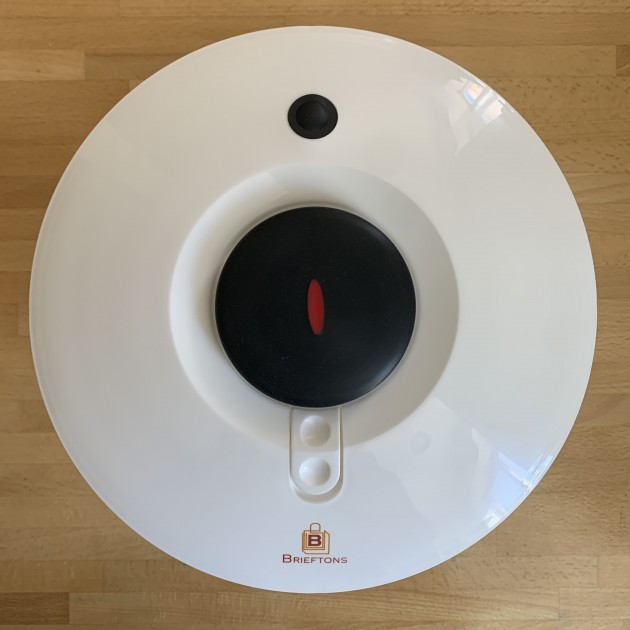 salad spinner - the brieftons br-ss-02 has a large capacity.