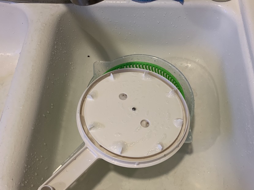 salad spinner - very small nut and bolt keeping the prepworks by progressive spinner...