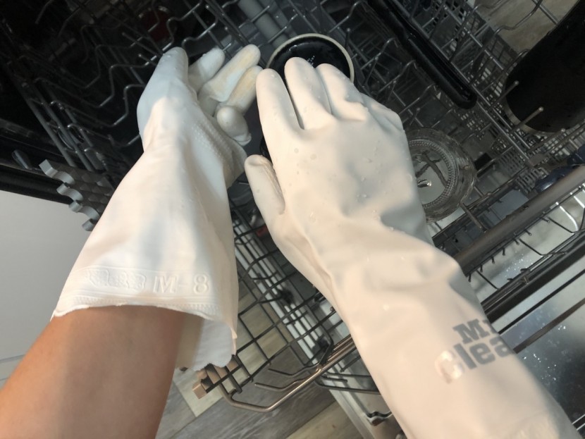 cleaning gloves - these rated high in comfort when assessing the glove&#039;s lining and...