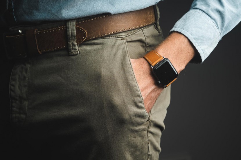 iwatch band - we tested for versatility with formal and casual attire.