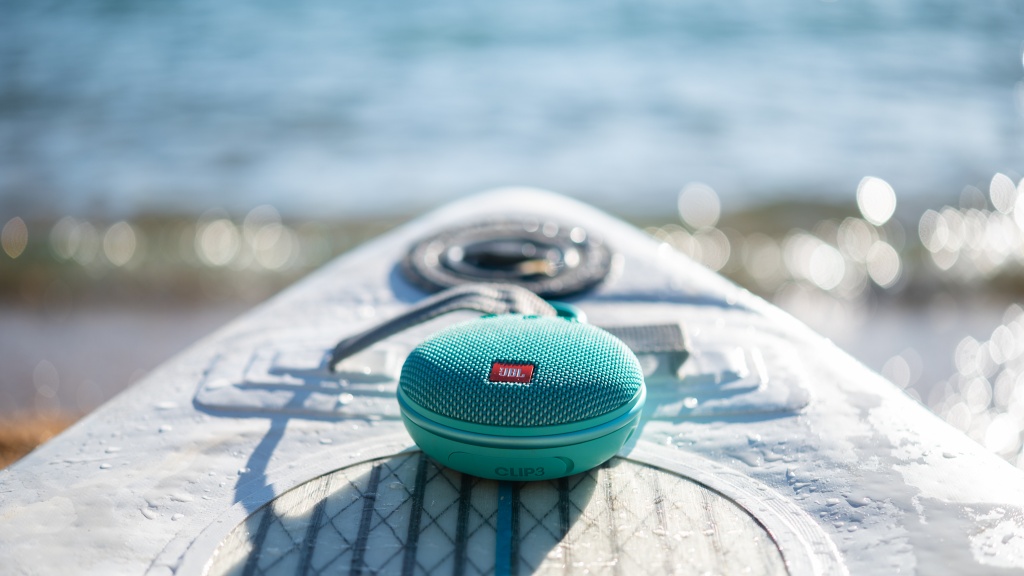 We have tested the JBL Clip 3 Bluetooth speakers! - Perfect Acoustic