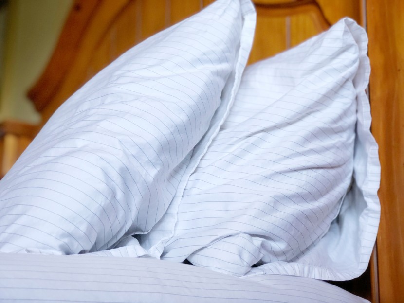 cooling sheets - we&#039;re seriously impressed by the exceptional fit the brooklinen luxe...