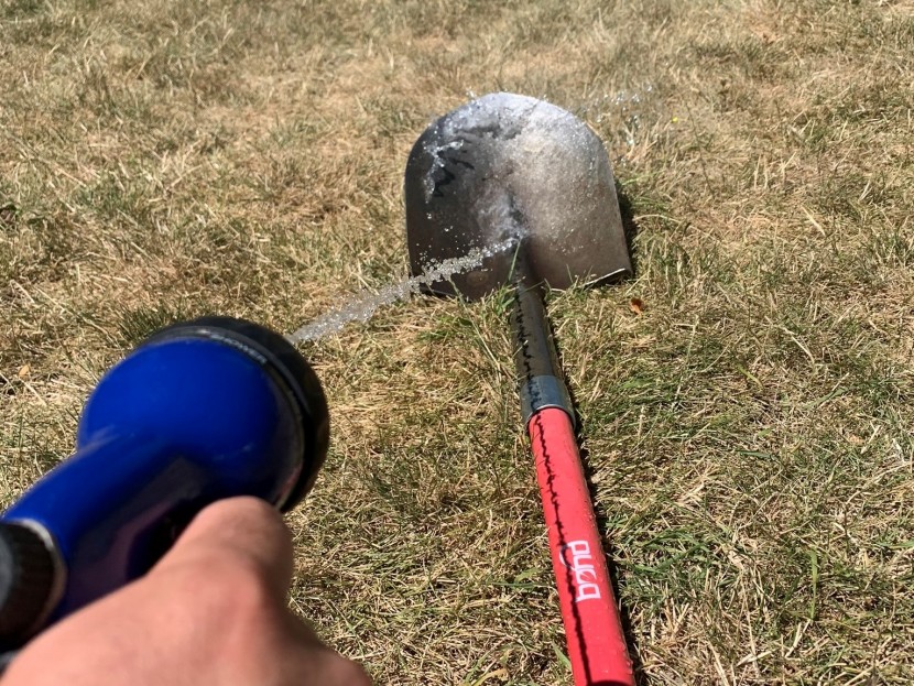 hose nozzle - the signature garden nozzle had strong enough pressure for clean up...