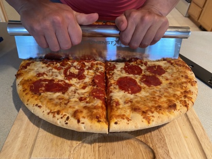 Lead photo for A Stainless Steel Blade for Thick Pizzas