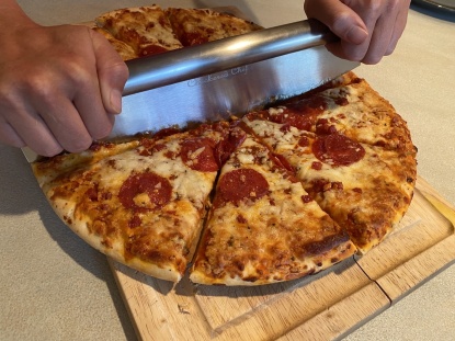Lead photo for Best Bang for the Buck Pizza Blade
