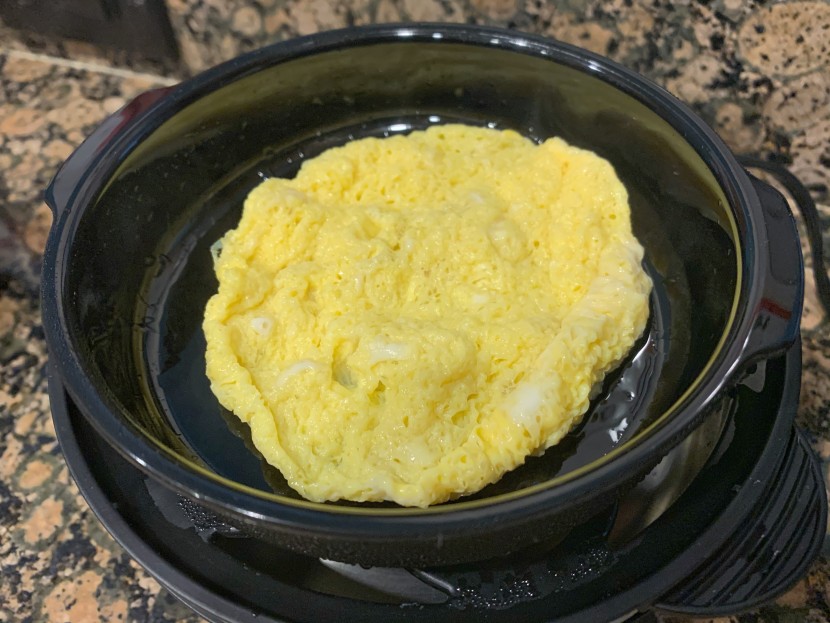 egg cooker - an omelet from the cuisinart egg cooker.