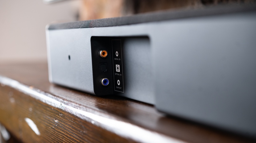 vizio 29&quot; 2.0 - the bar offers most standard inputs, with hdmi being conspicuously...