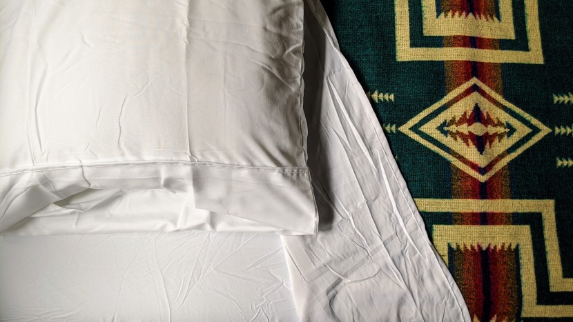 microfiber sheets - we were amazed by how the fitted sheet of the utopia bedding set...