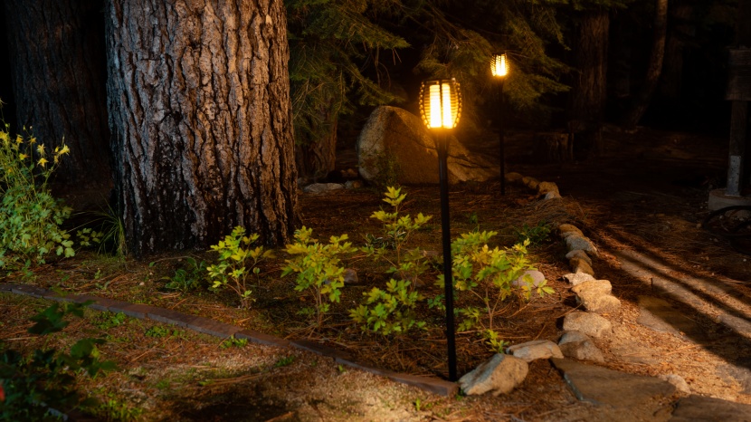 outdoor solar lights