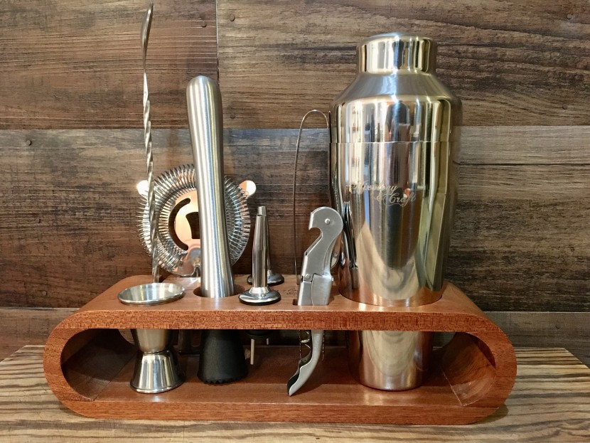 barware set - the mahogany stand keeps everything organized and tidy and pieces...