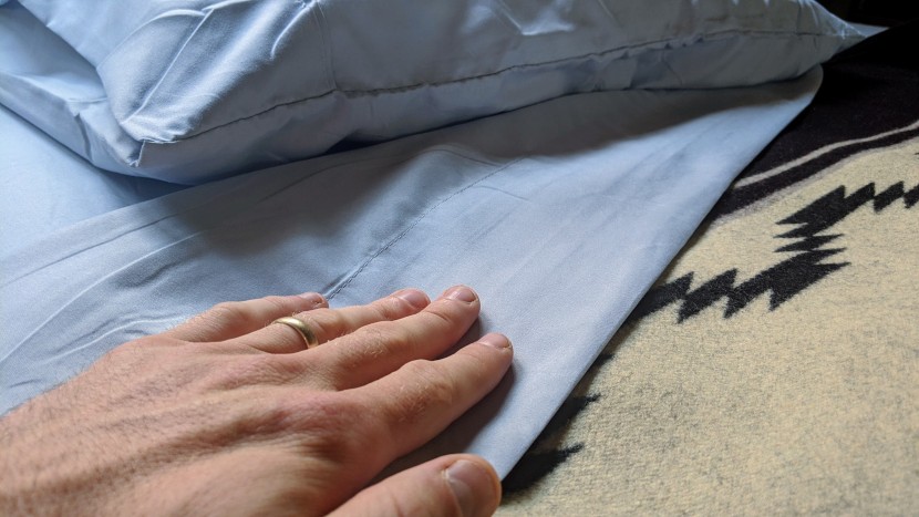 sheets - the feel and breathability of this microfiber set from danjor sets a...