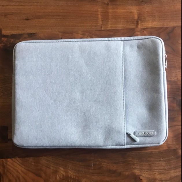 laptop sleeve - the mosiso sleeve is made of an incredibly durable material.