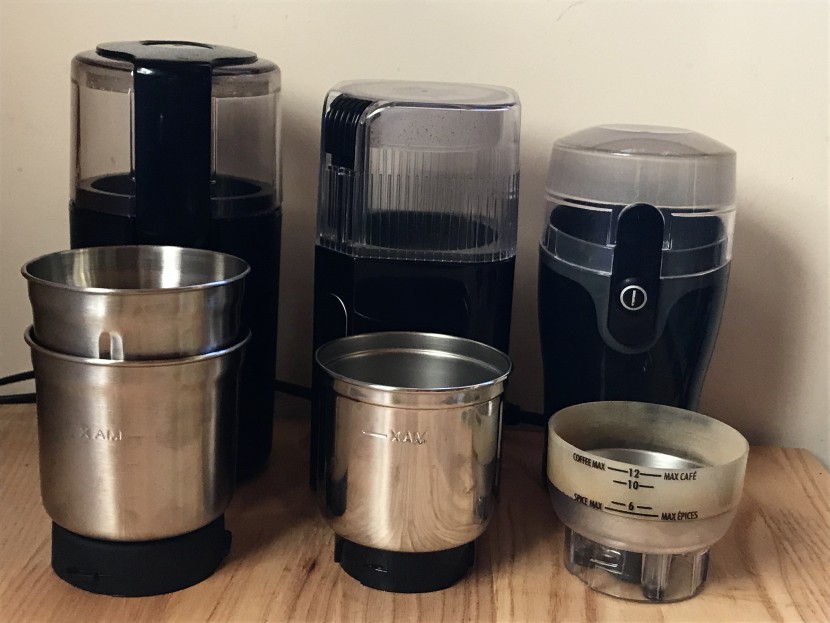 spice grinder - comparing the removable cup spice grinders.