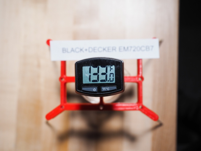 black+decker em720cb7 - the em720cb7 delivered middle-of-the-road results in our speed test.