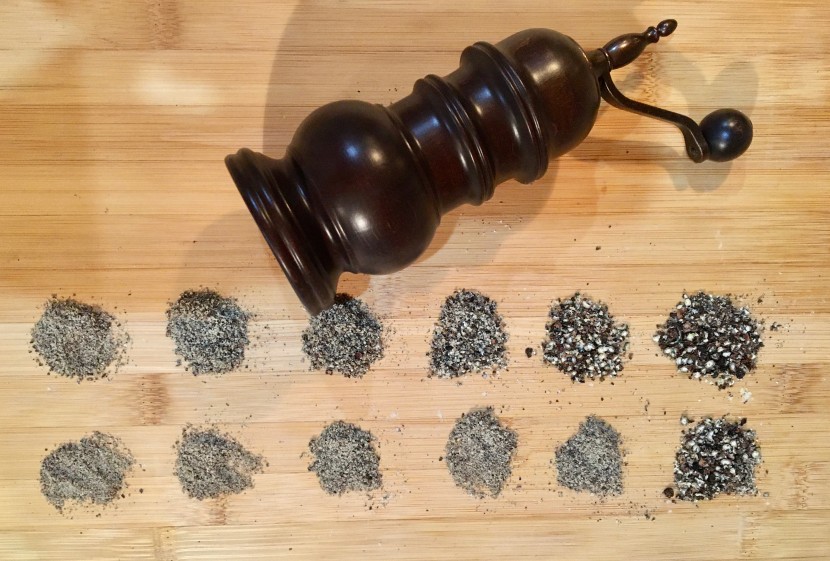 pepper mill - the grind size selector would get bound up after grinding coarse...