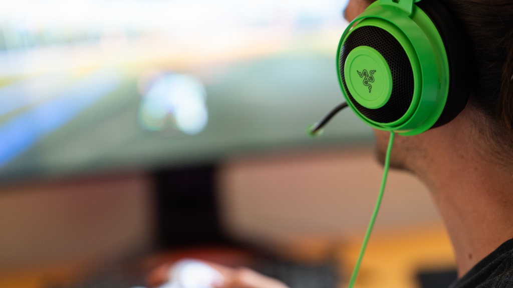 Razer Kraken Gaming Headset Review: Reimagining a Gaming Great