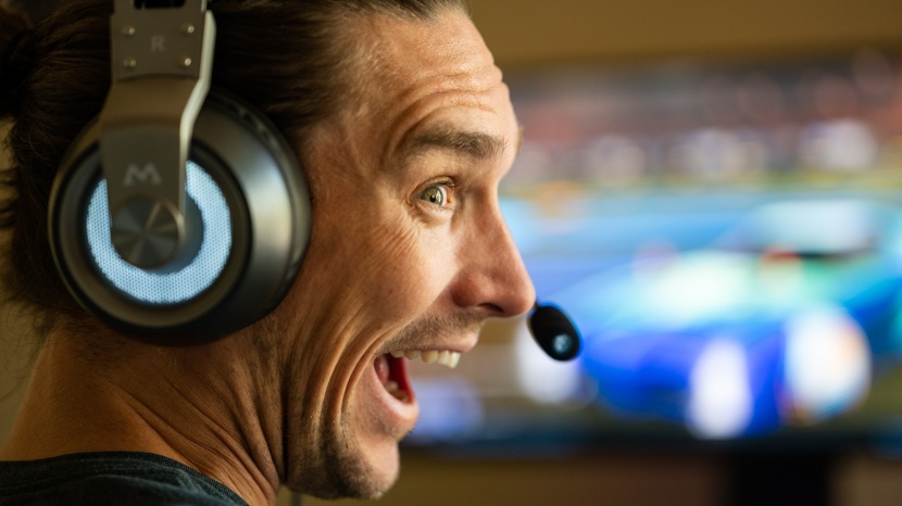 mpow eg3 pro - one of our judges highly amused at how poor music can sound.