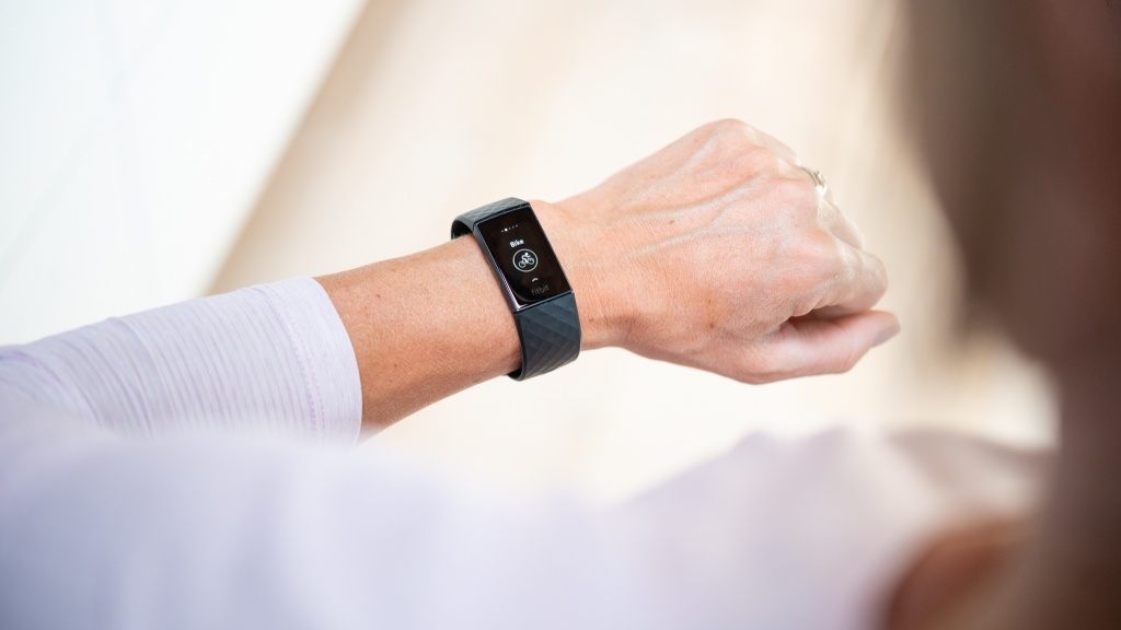 Fitbit Charge 4 Review: Style and Substance