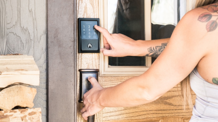 schlage encode - large keypad buttons make for easy keycode access.