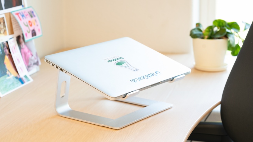 laptop stand - the soundance laptop stand has a classy and modern look.