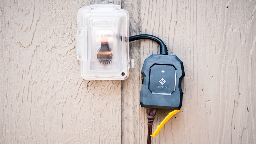 Etekcity Smart Outdoor Wi-Fi Outlet Plug