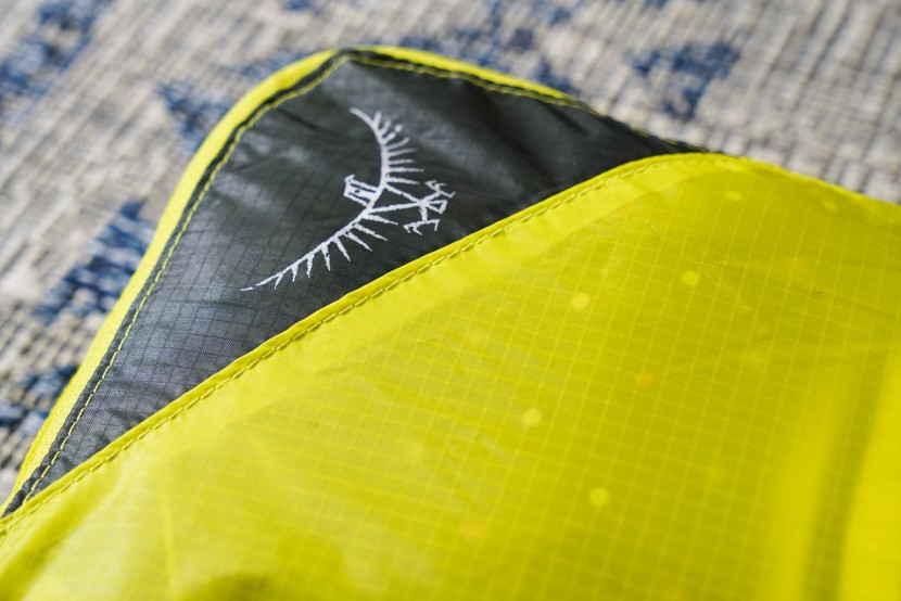 packing cubes - the osprey cubes are made of sleek, tightly-stitched, durable nylon.