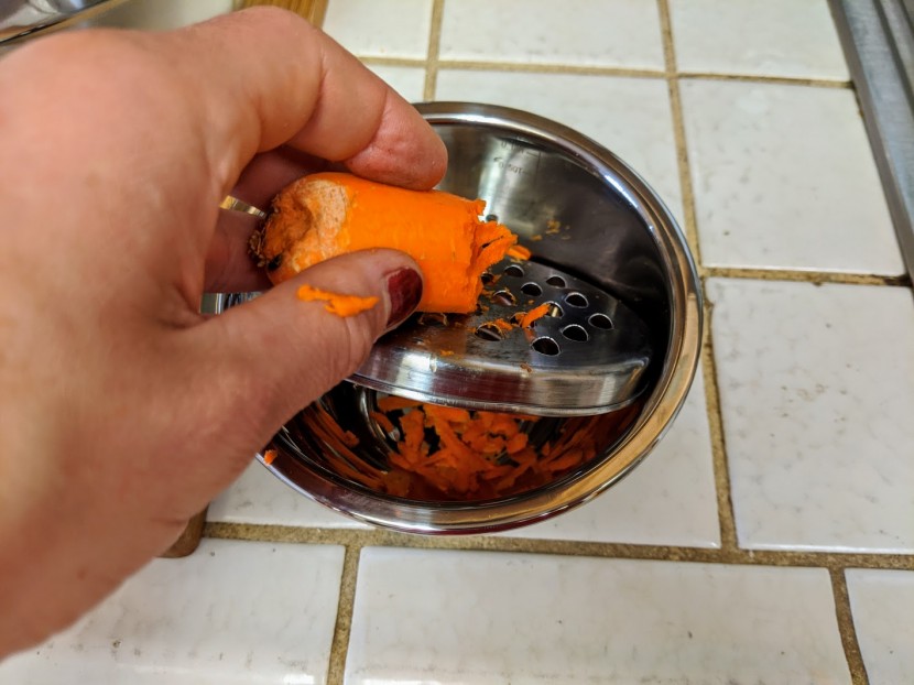 mixing bowl - using the accompanying grater fitting from the wildone set. these...