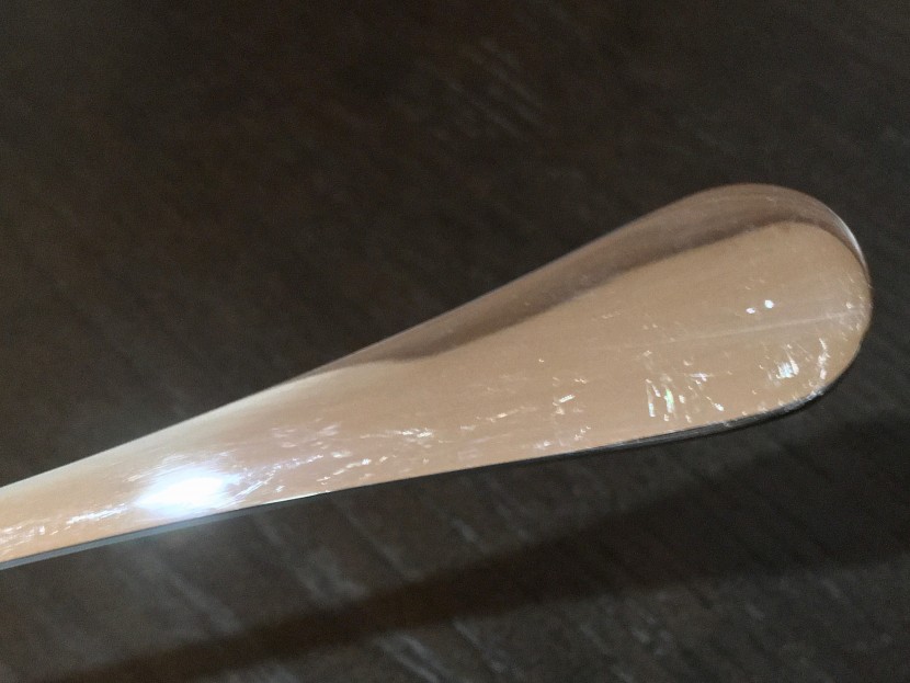 the handles scratched very easily during our testing.