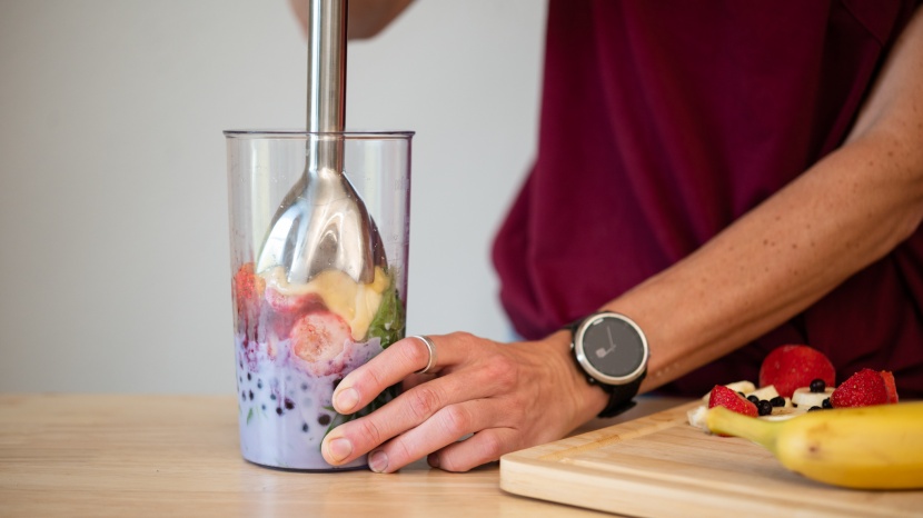 the braun mq505 made quick work of our smoothie recipe.