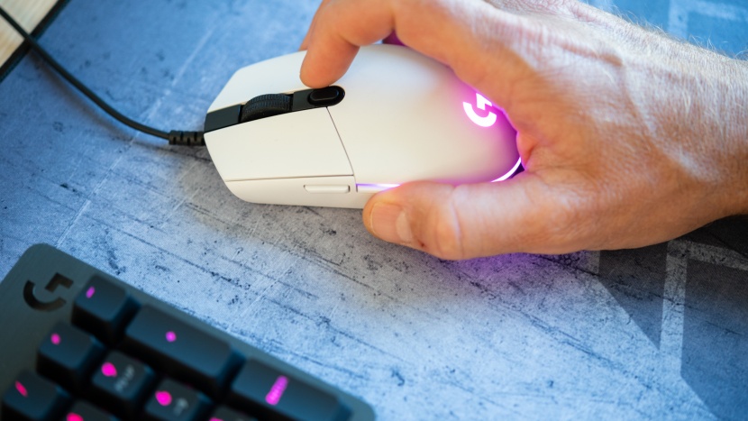 logitech g203 prodigy - we found the 14-step scroll wheel to be a bit clunky.