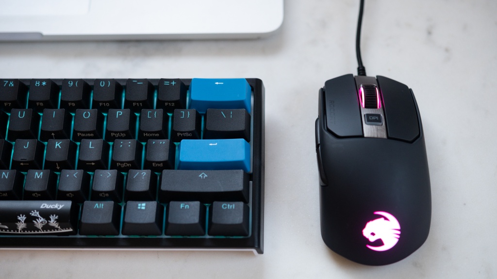 roccat kain 120 aimo