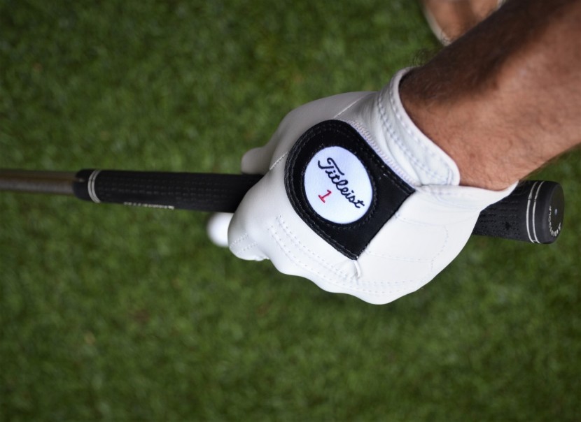 golf glove - the players glove from titleist has one of the most precise tailored...