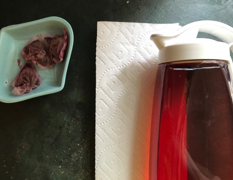 iced tea pitcher - the pratico lived up to its leakproof claims. our vintage ceramic...