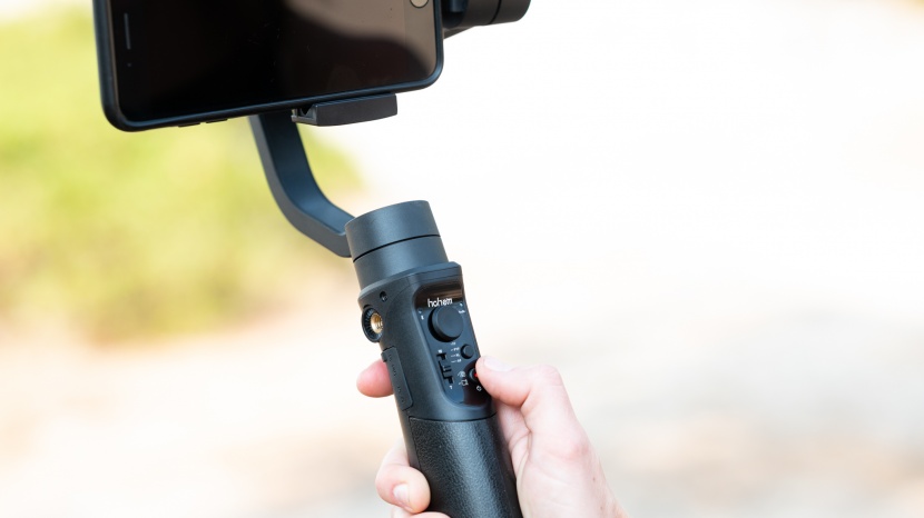 iphone gimbal - we were fans of the hohem isteady mobile plus controls.