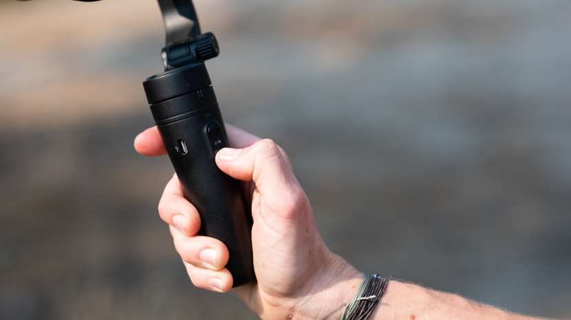 iphone gimbal - the feiyu vlog pocket has many features, yet a mechanical joystick...