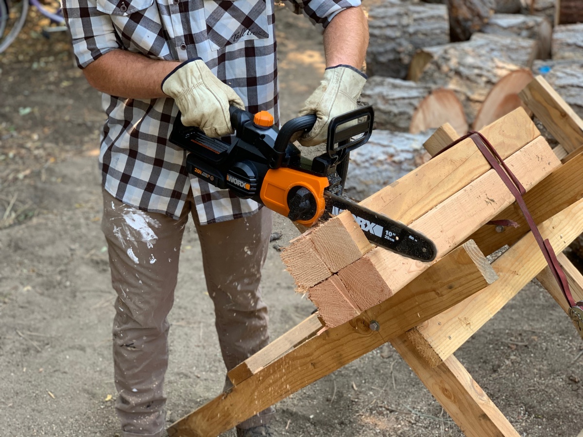 worx wg322 battery chainsaw review