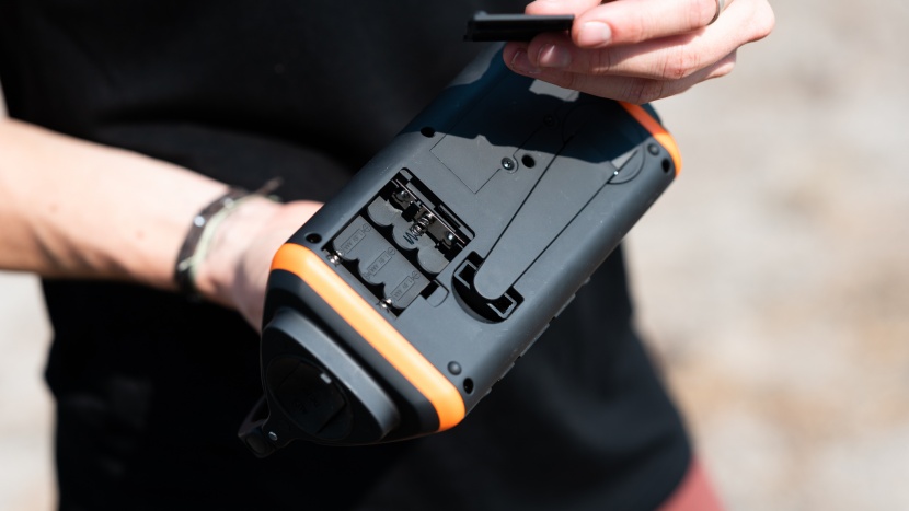 this model has a compartment for backup batteries in addition to...