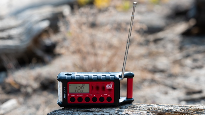weather radio - we love how loud the midland er310 gets when it&#039;s cranked all the...