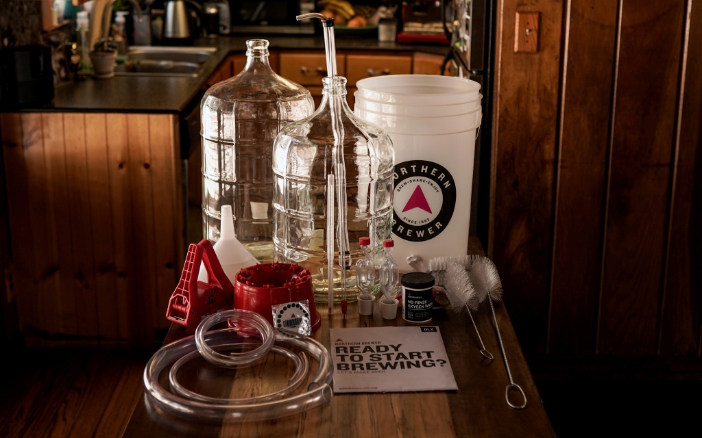 Brewer's Best Blueberry Honey Ale Kit – 5 Gallon Home Brew – Beer Ingredient Kit