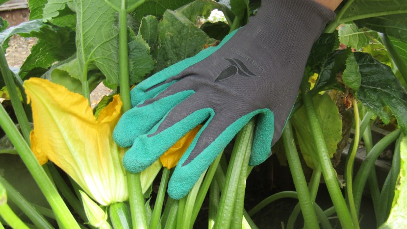 gardening gloves - the amazing stuff for you grippy gloves are both durable and have a...