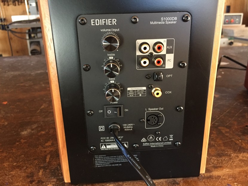 bookshelf speaker - the edifier units, like the s1000db shown here, are the only units...