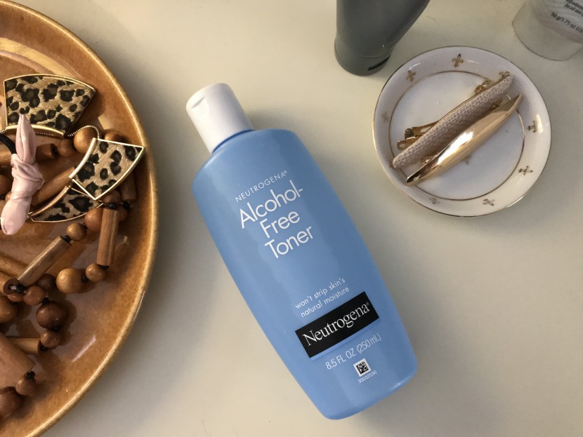 facial toner - if you have oily skin, neutrogena alcohol-free toner is a good...