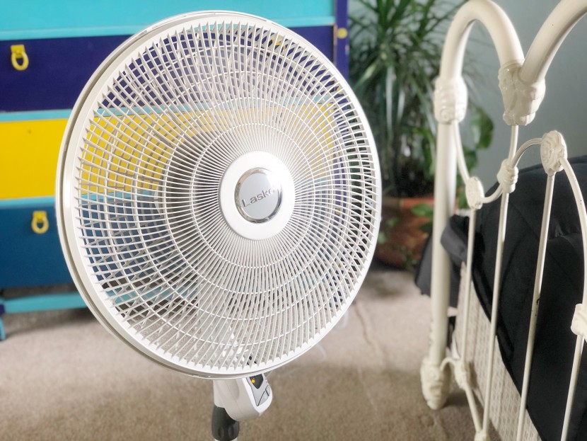 pedestal fan - the lasko cyclone brings a true cyclone-feeling into smaller rooms.