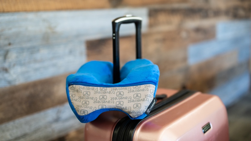 we tested these pillows in practical travel situations.