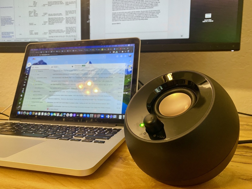 computer speaker - the creative pebble 2.0 provides a refreshingly simple design.