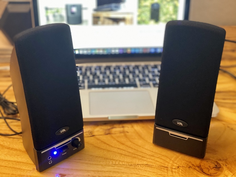 computer speaker - offering decent sound quality at a very low price, the cyber...