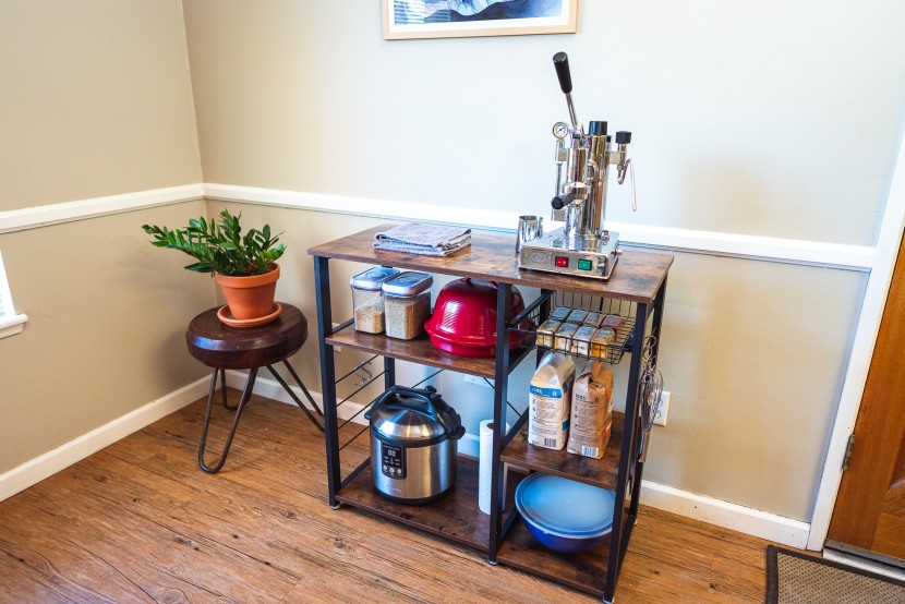 bakers rack - quality details and bold framing characterize this rack.