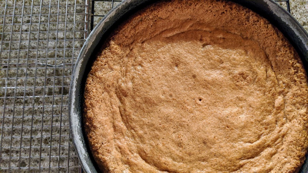 Fat Daddio's Round Cheesecake Pan: High-Quality and Versatile