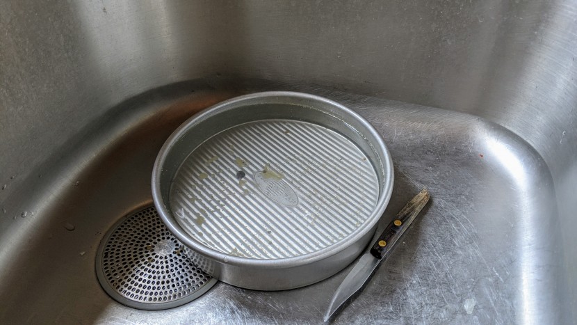 cake pan - the non-stick qualities of its aluminized steel construction, and...